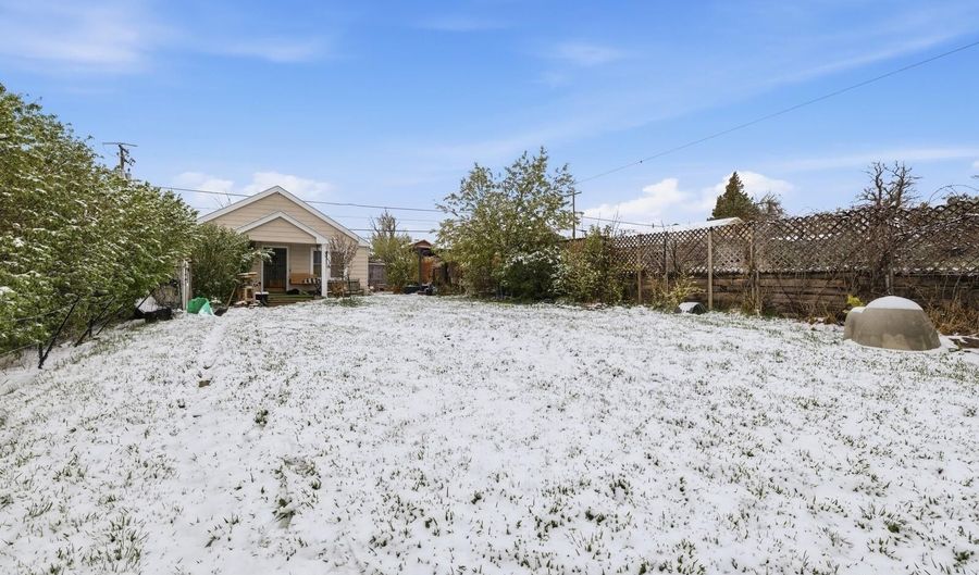 1114 S Jackson, Casper, WY 82601 - 2 Beds, 2 Bath
