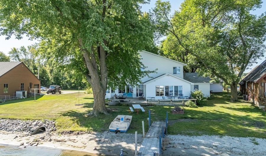604 Dam Rd, Arnolds Park, IA 51331 - 6 Beds, 4 Bath