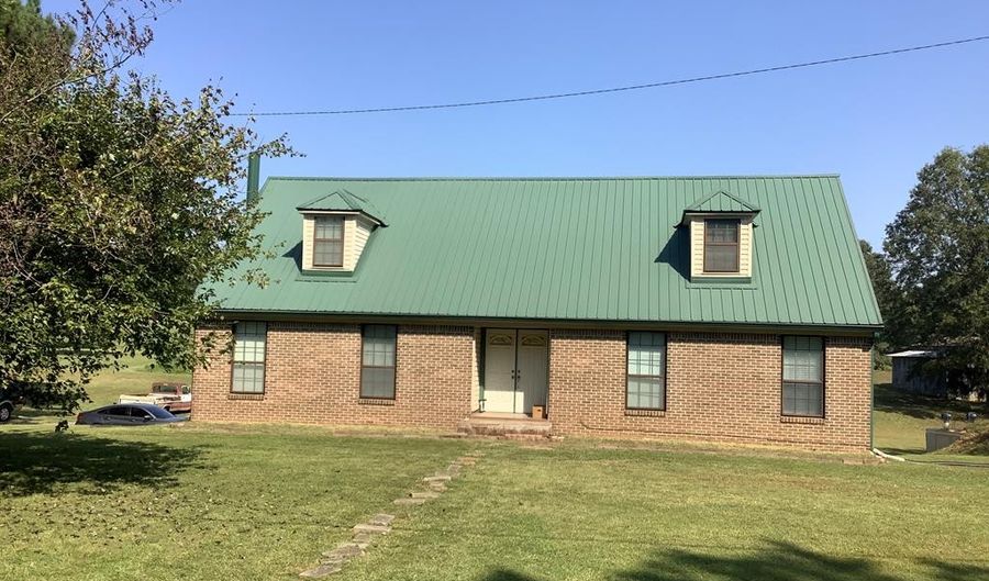 90 Wiley Allen Rd, Atwood, TN 38220 - 5 Beds, 4 Bath