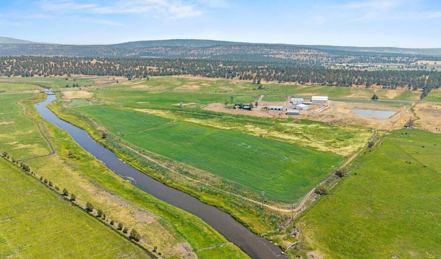 7122 E Langell Valley Rd, Bonanza, OR 97623 - 3 Beds, 2 Bath