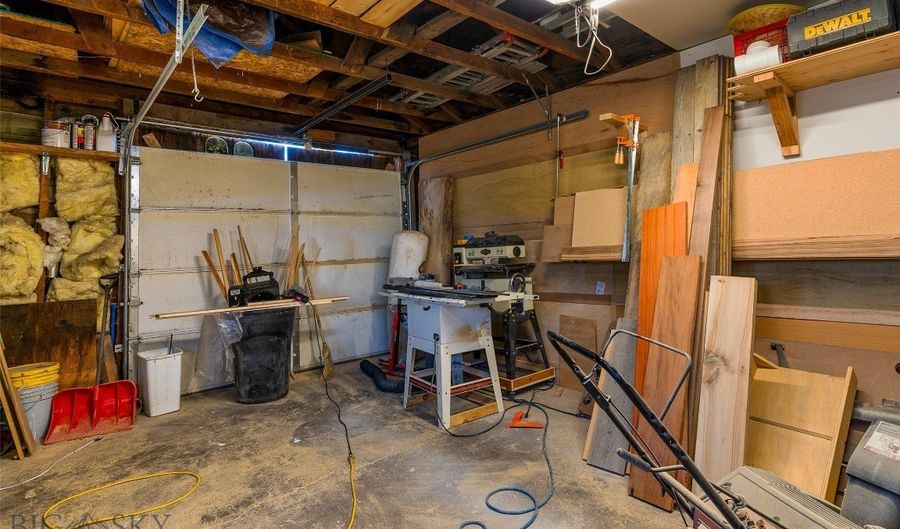 98 N Quaw Blvd, Belgrade, MT 59714 - 2 Beds, 1 Bath