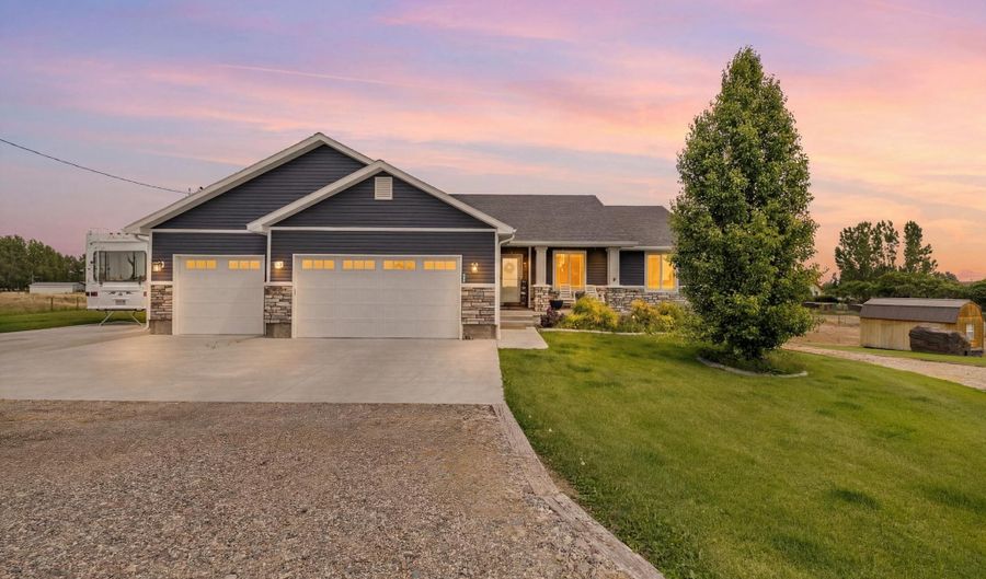 139 N 900 W, Blackfoot, ID 83221 - 4 Beds, 3 Bath