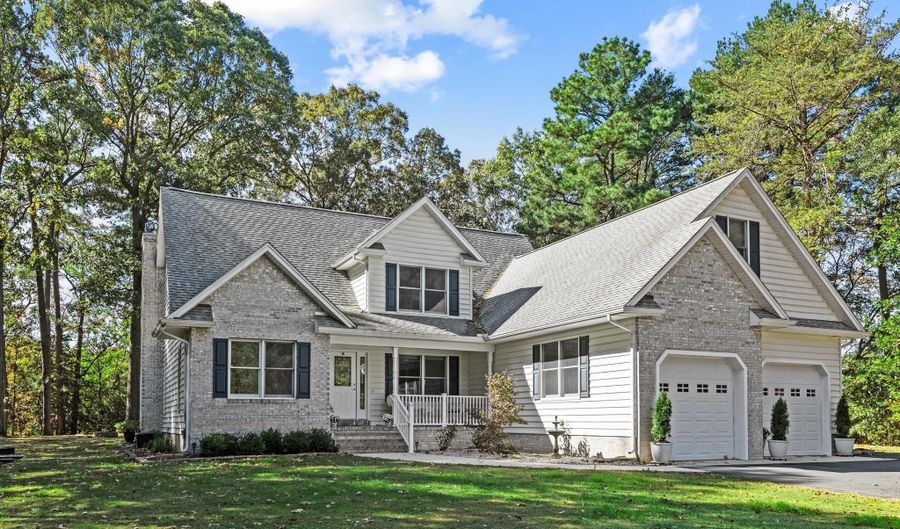 14276 BRANDY Ln, Georgetown, DE 19947 - 4 Beds, 3 Bath