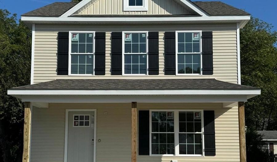 21 W MISPILLION St, Harrington, DE 19952 - 3 Beds, 3 Bath