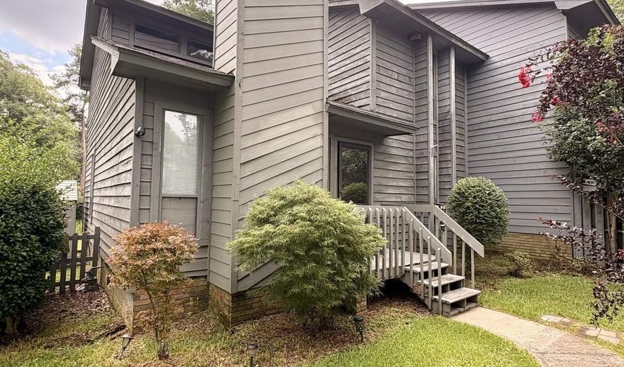 3113 Village Ct N, Augusta, GA 30907 - 3 Beds, 2 Bath