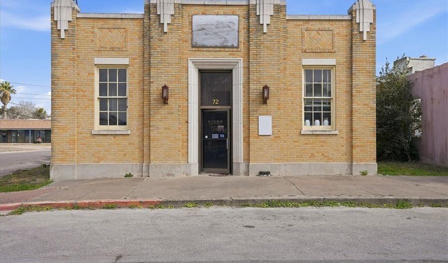 72 N Wright, Alice, TX 78332 - 0 Beds, 0 Bath