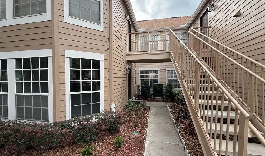 696 Youngstown 315 Pkwy, Altamonte Springs, FL 32714 - 2 Beds, 2 Bath