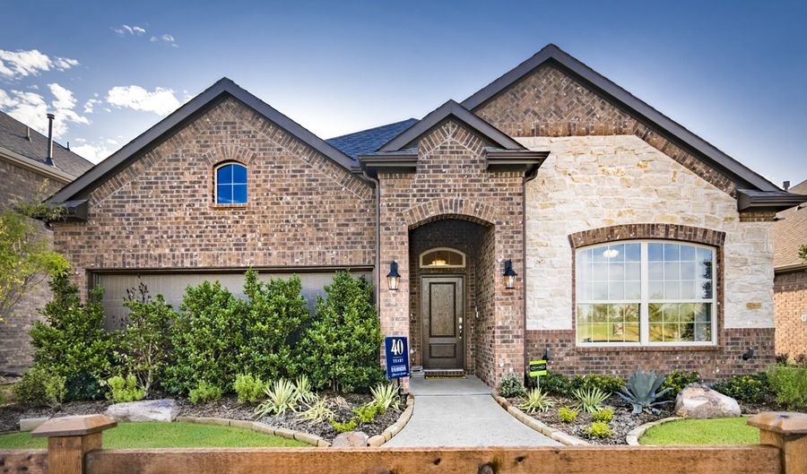 2604 O'Connell Cir Plan: H235 Bastrop - Traditions, Aubrey, TX 76227 - 4 Beds, 3 Bath