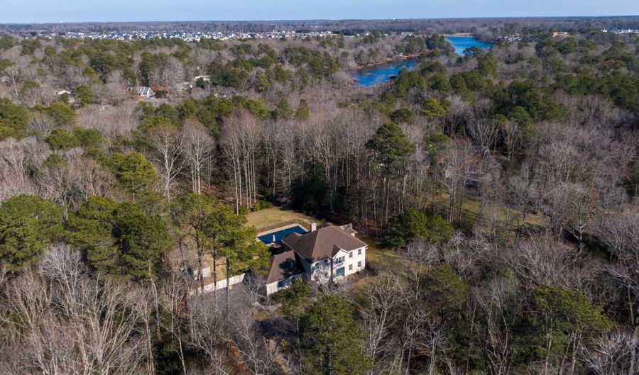 30795 HOLLYMOUNT Rd, Harbeson, DE 19951 - 5 Beds, 4 Bath