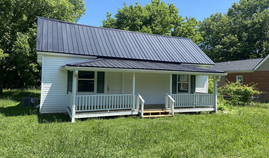 1 E 4th, Aragon, GA 30104 - 2 Beds, 1 Bath