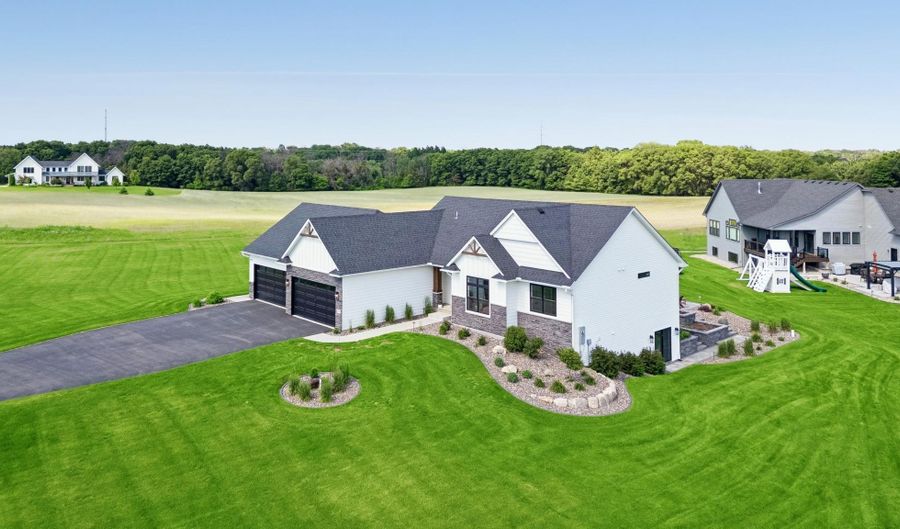 16885 Inca St NW, Andover, MN 55304 - 4 Beds, 3 Bath