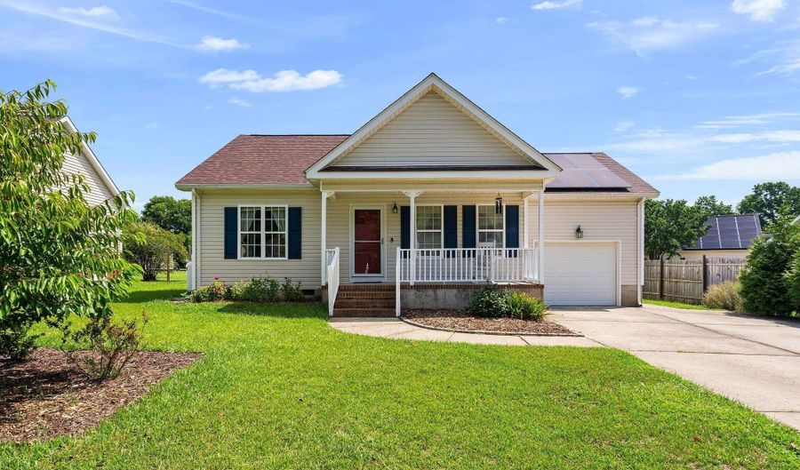 211 Courtland Dr, Angier, NC 27501 - 3 Beds, 2 Bath