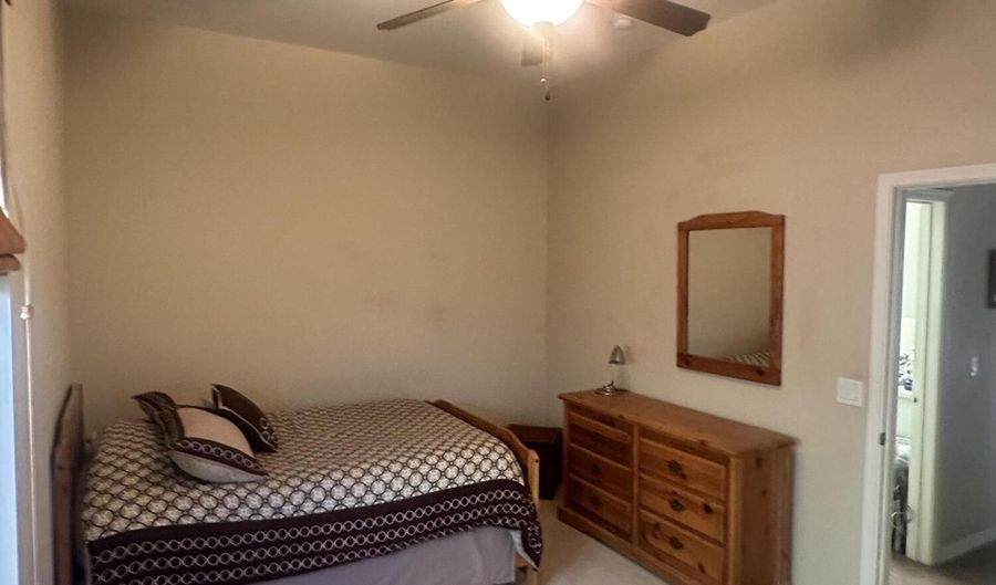 596 E Via Puente De La Lluvia, Sahuarita, AZ 85629 - 4 Beds, 3 Bath