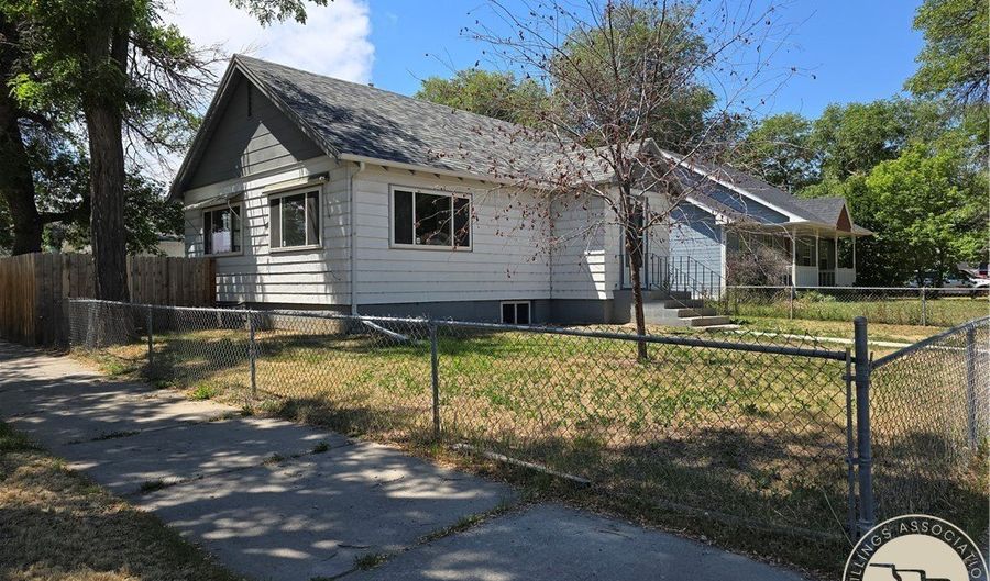 522 S 35th St, Billings, MT 59101 - 2 Beds, 1 Bath