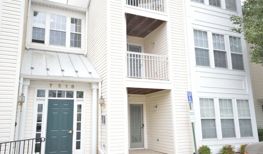 7516- H SNOWPEA Ct, Alexandria, VA 22306 - 3 Beds, 2 Bath