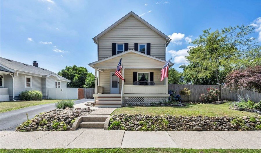 1144 Lexington Ave, Akron, OH 44310 - 3 Beds, 1 Bath
