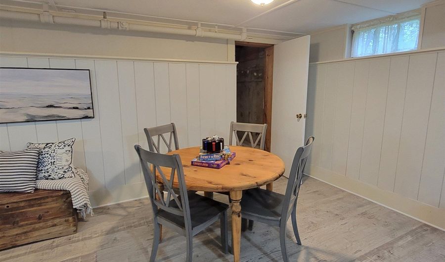 508 Barney Rd, Bennington, VT 05201 - 3 Beds, 2 Bath