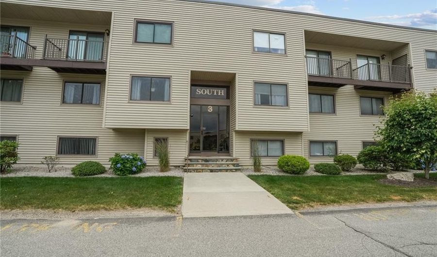196 Old River Rd 166, Lincoln, RI 02865 - 2 Beds, 1 Bath