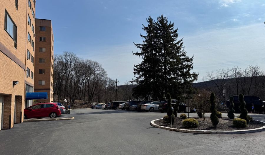 1517 HILL RD 4K, Reading, PA 19606 - 1 Beds, 1 Bath