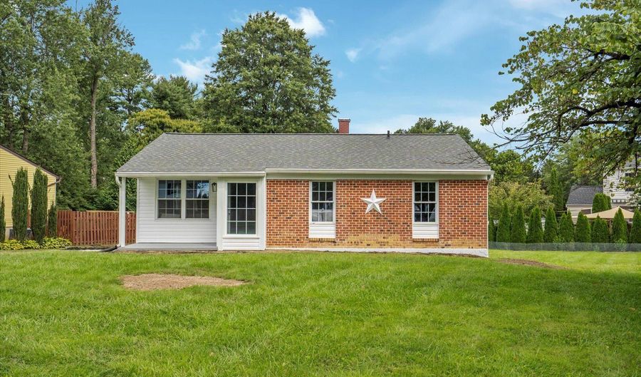 404 CROCKER St, Bel Air, MD 21014 - 3 Beds, 2 Bath