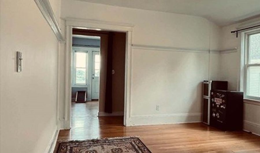 344 Cornell 2, Boston, MA 02131 - 3 Beds, 2 Bath
