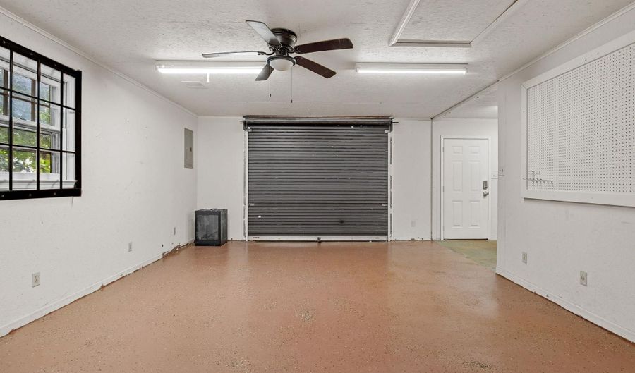 36 Annandale Dr, Boiling Springs, SC 29316 - 3 Beds, 2 Bath