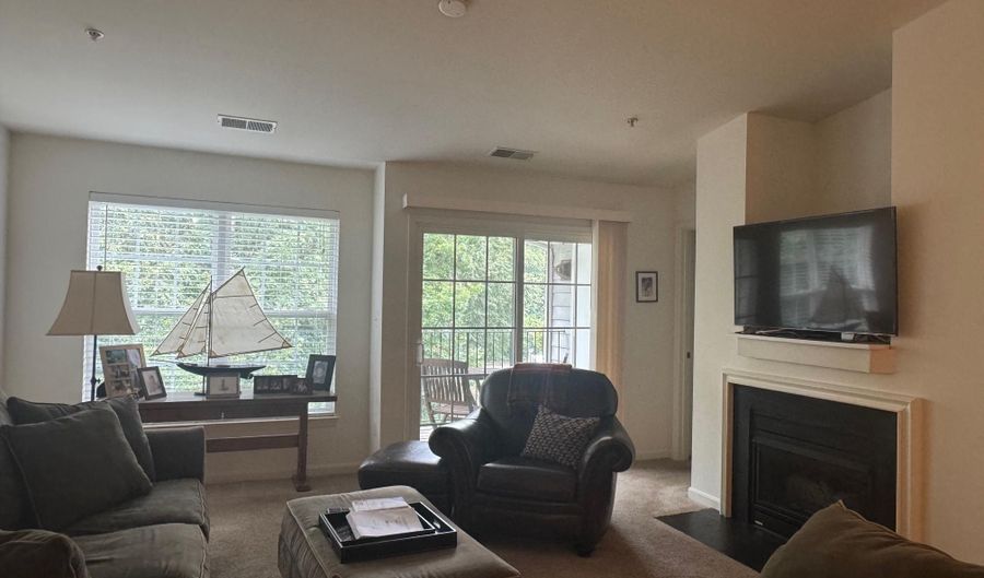 2155 SCOTTS CROSSING Ct 303, Annapolis, MD 21401 - 2 Beds, 2 Bath
