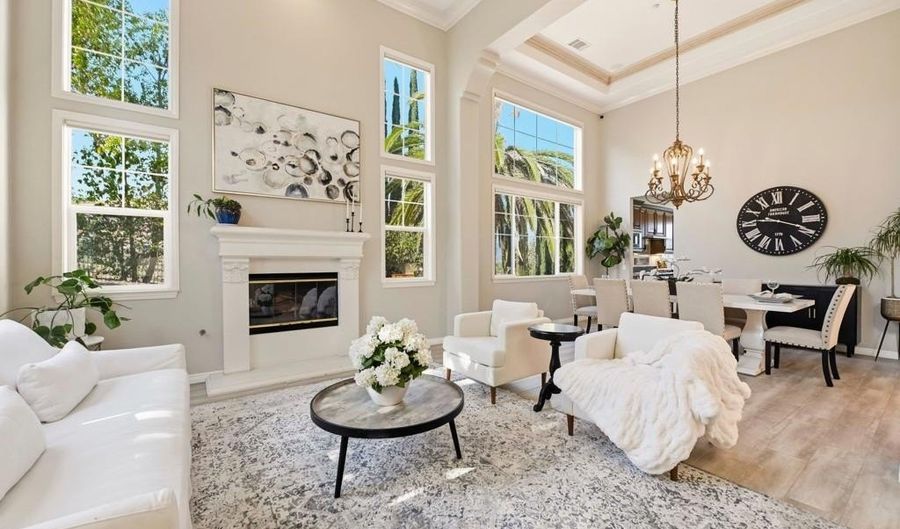 2888 Eastview, Escondido, CA 92025 - 5 Beds, 4 Bath