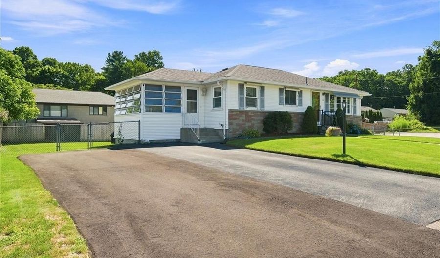 25 S Brookside Ave, North Providence, RI 02911 - 2 Beds, 1 Bath