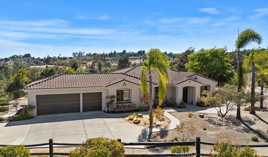 3927 Limber Pne, Fallbrook, CA 92028 - 4 Beds, 3 Bath