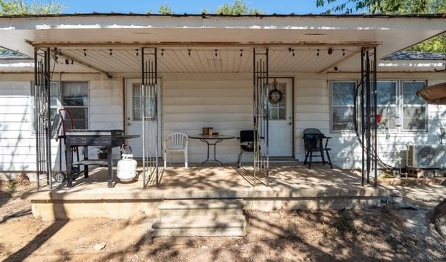 10450 County Road 1490 Rd, Ada, OK 74820 - 3 Beds, 2 Bath