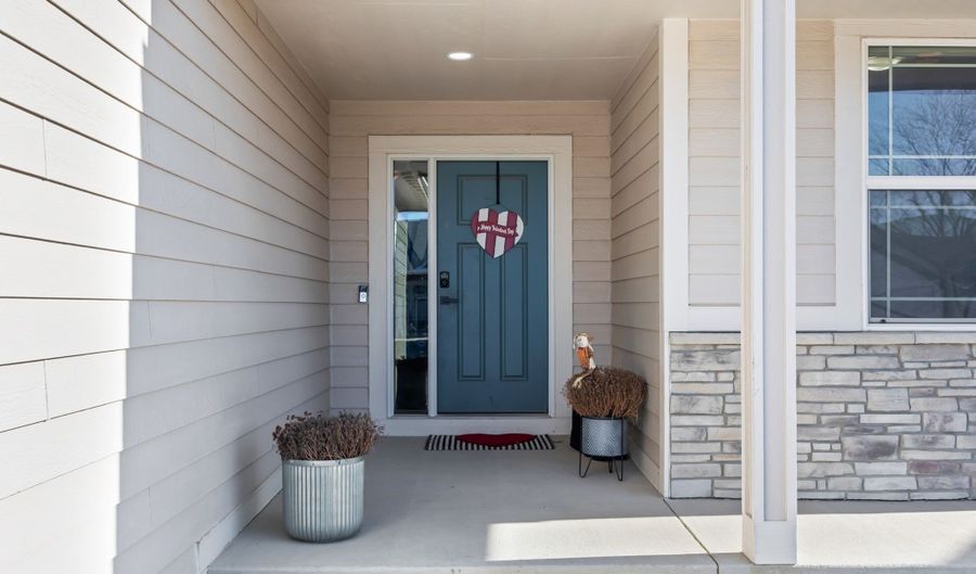 1411 S 7th St, Adel, IA 50003 - 4 Beds, 3 Bath