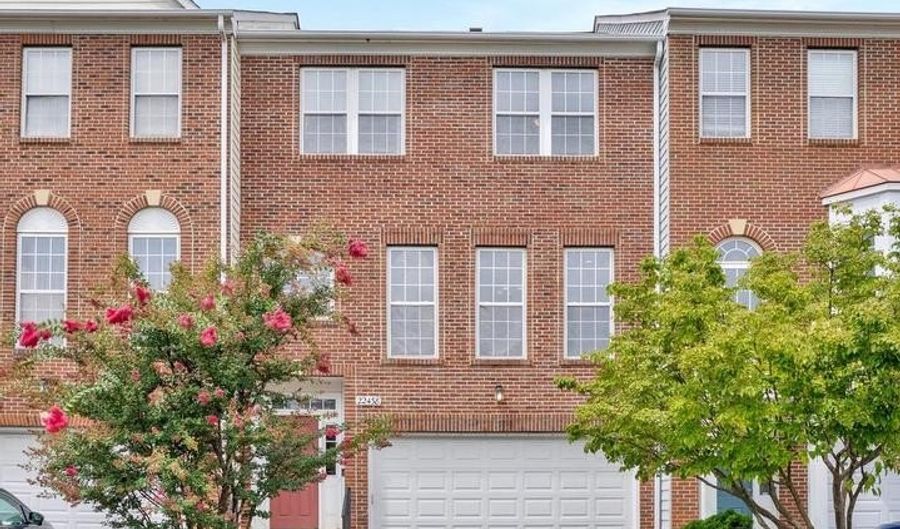 22438 MAISON CARREE Sq, Ashburn, VA 20148 - 3 Beds, 4 Bath
