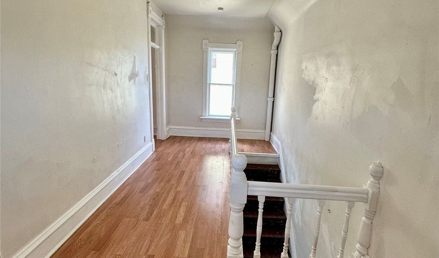 624 Cherry St, Anaconda, MT 59711 - 3 Beds, 1 Bath