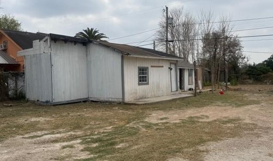 531 Pantera Dr, Alamo, TX 78516 - 2 Beds, 1 Bath