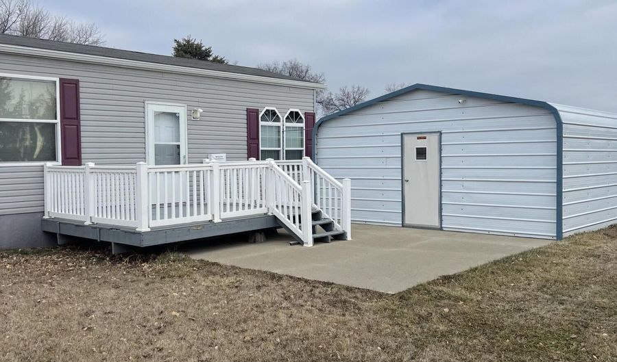 1623 SW 10th Ave, Aberdeen, SD 57401 - 3 Beds, 2 Bath