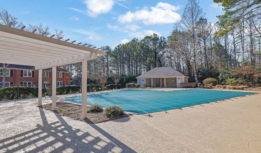 507 Peachtree Frst, Peachtree Corners, GA 30092 - 2 Beds, 2 Bath