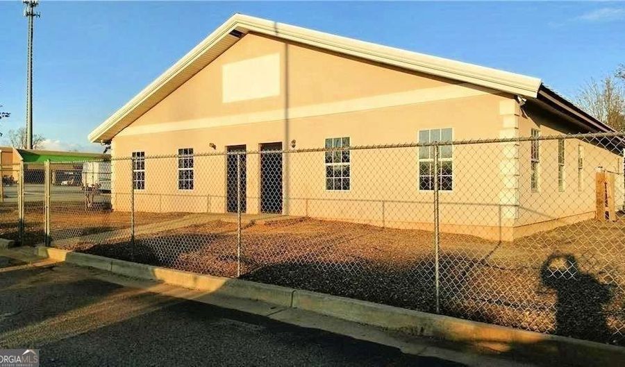 3180 Atlanta Hwy, Athens, GA 30606 - 0 Beds, 0 Bath