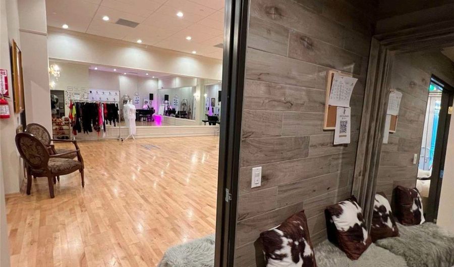 56 E Durarte Rd, Arcadia, CA 91006 - 0 Beds, 0 Bath