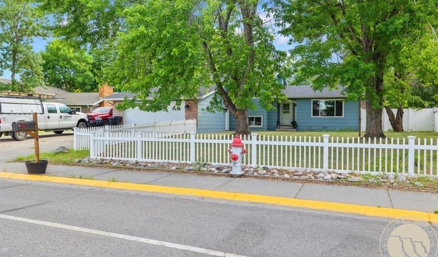 1328 Nutter, Billings, MT 59105 - 4 Beds, 3 Bath