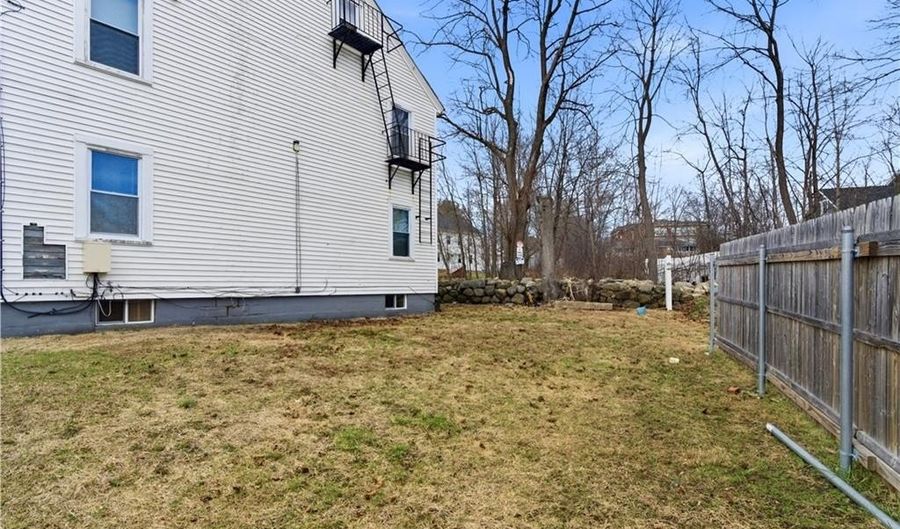 513 Washington St, Coventry, RI 02816 - 0 Beds, 0 Bath