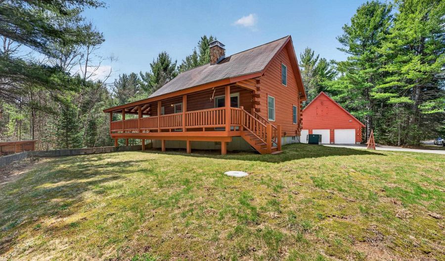 128 Twin View Dr, Carroll, NH 03598 - 4 Beds, 2 Bath