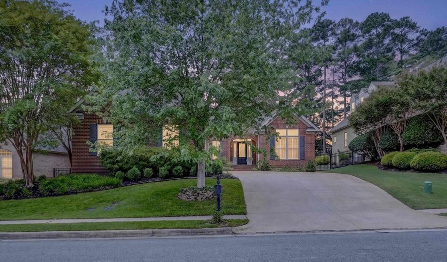 23192 Piney Creek Dr, Athens, AL 35613 - 3 Beds, 4 Bath