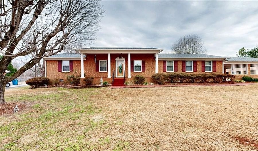 126 Apollo Cir, Archdale, NC 27263 - 3 Beds, 2 Bath