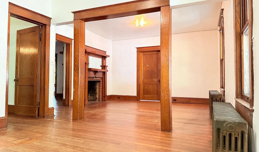 303 E 6TH St B, Laurel, DE 19956 - 2 Beds, 1 Bath