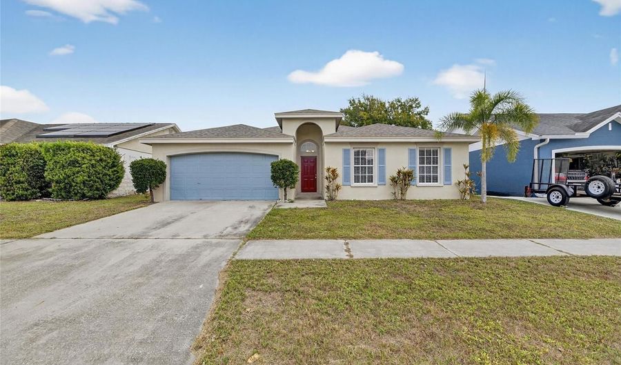 140 LOOKOUT Dr, Apollo Beach, FL 33572 - 3 Beds, 2 Bath