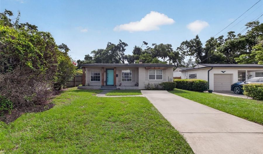 2121 IVANHOE Rd, Orlando, FL 32804 - 3 Beds, 2 Bath
