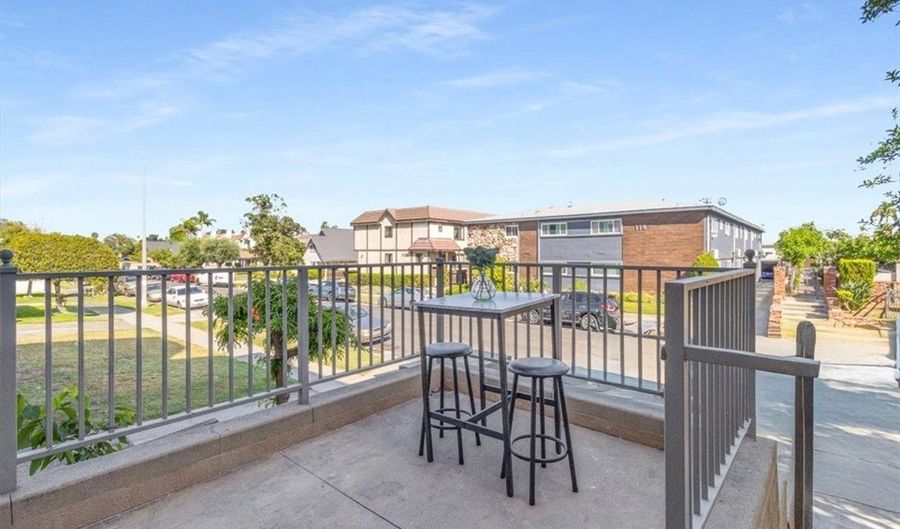89 E Commonwealth Ave 1P, Alhambra, CA 91801 - 2 Beds, 3 Bath