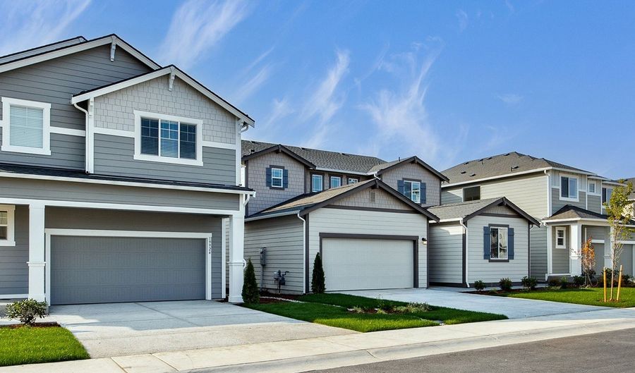 20476 Echo Ln E, Bonney Lake, WA 98391 - 4 Beds, 3 Bath