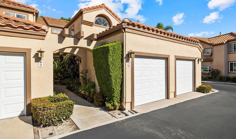 95 Via Athena, Aliso Viejo, CA 92656 - 2 Beds, 2 Bath